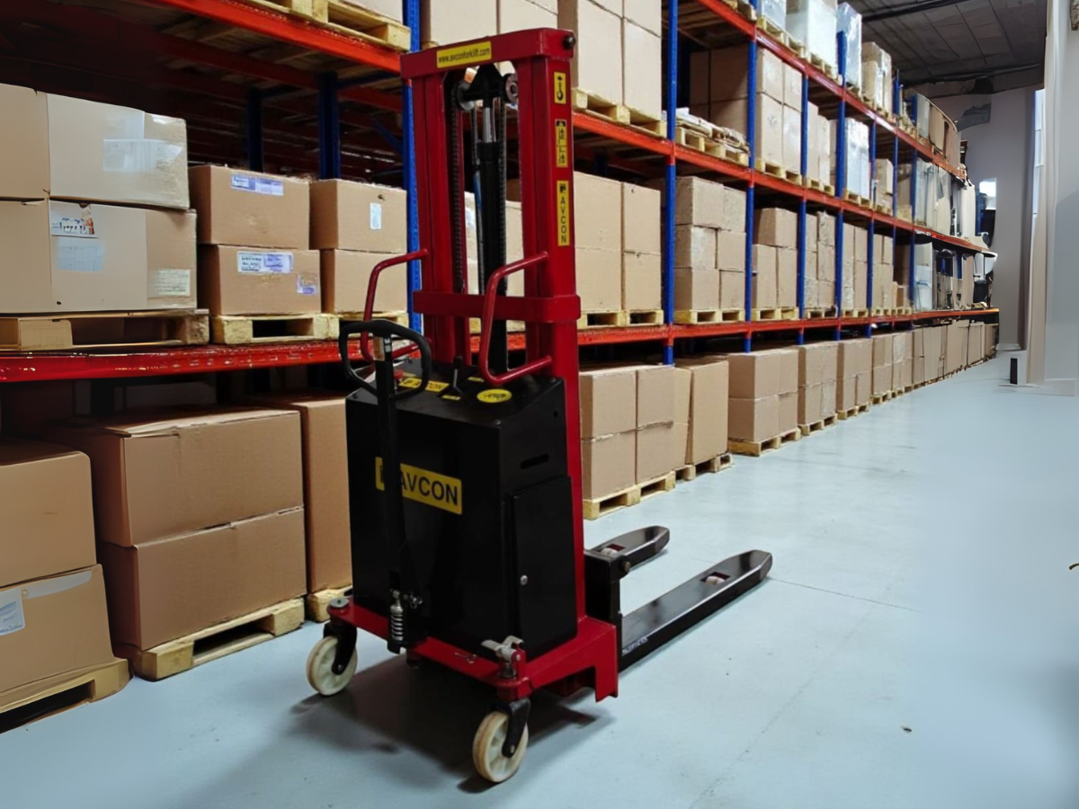 Battery Operated Fully Electric Stacker